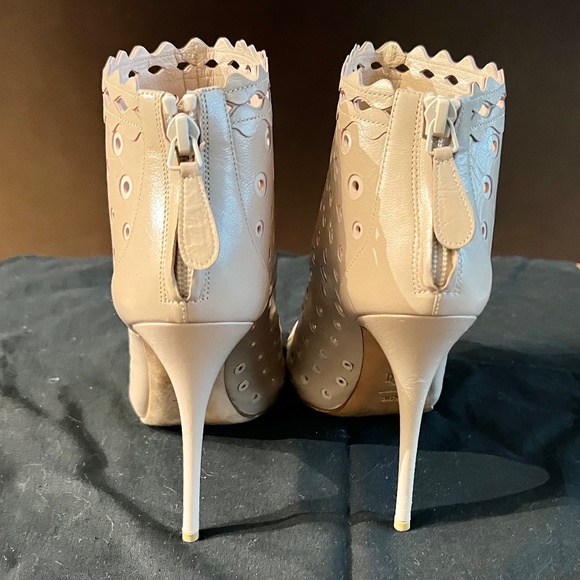 Alexander McQueen High Heels (Beige) - Picture 4 of 5